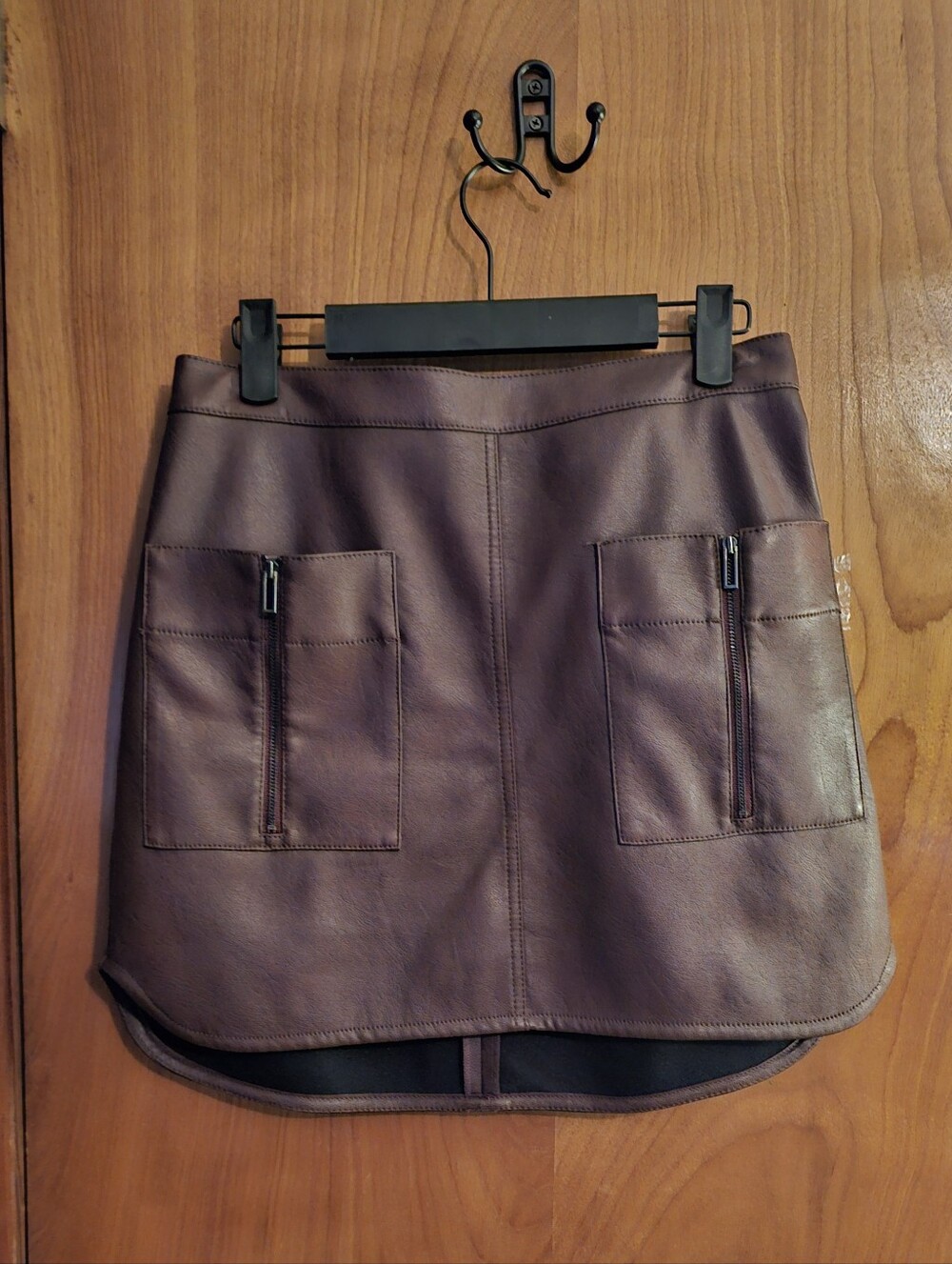 BCBGMAXAZRIA Sabina Faux Leather Utility Mini Skirt Burgundy Size Small